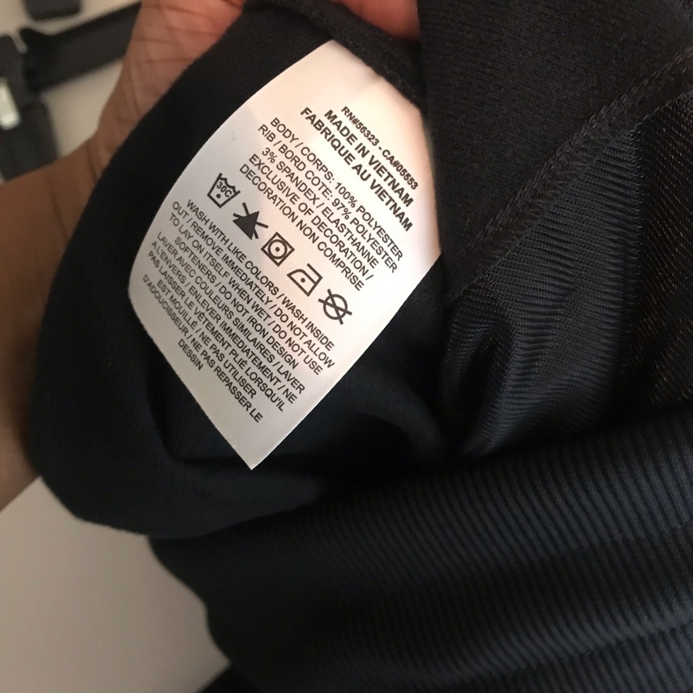 Nike Sportswear heritage black & white sweatpants - Picture 8 of 8